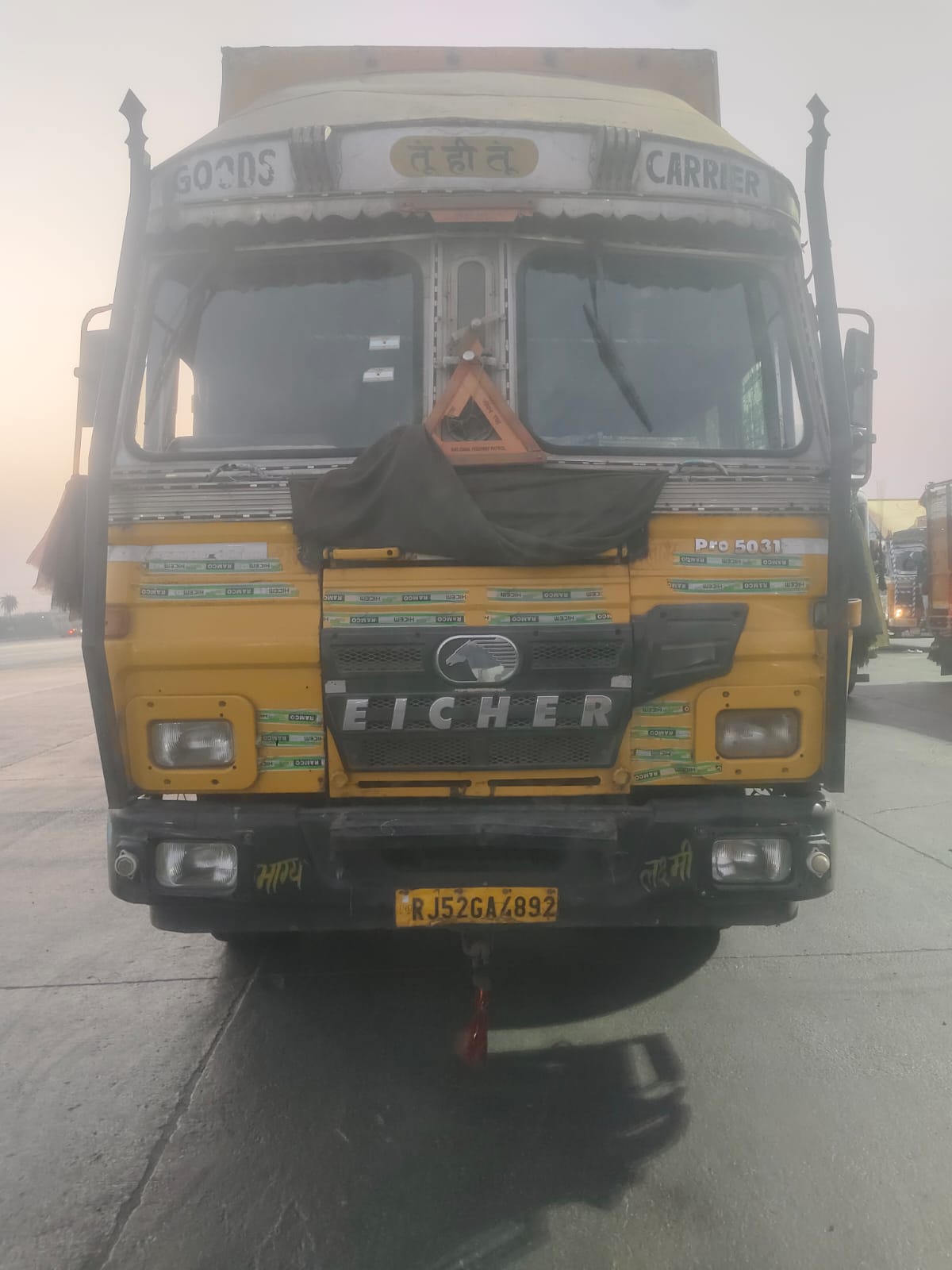 4892 RJ52GA